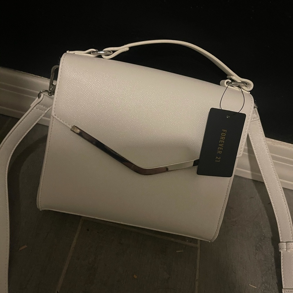 Forever 21 white purse